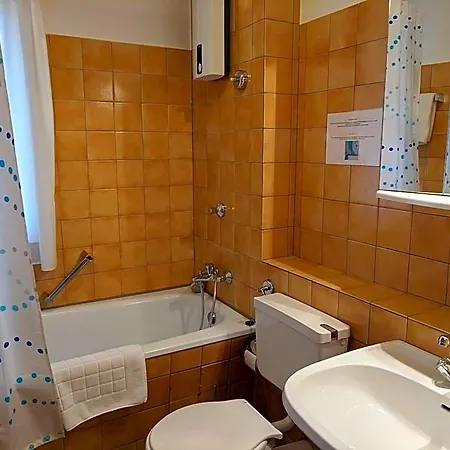 Apparthaus Arosa Aparthotel