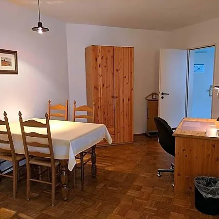 Apparthaus Arosa 3* Essen